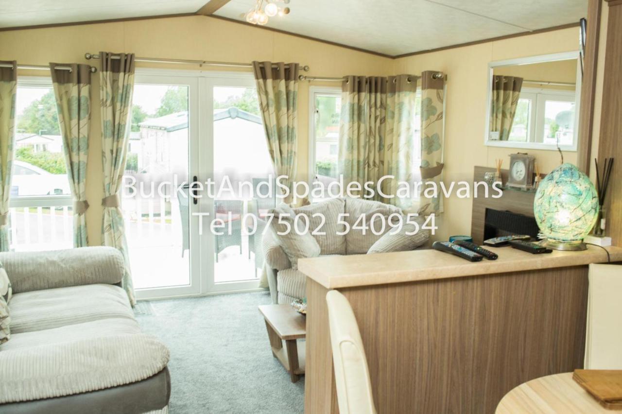 Bucket&spades caravans Blackpool Extérieur photo