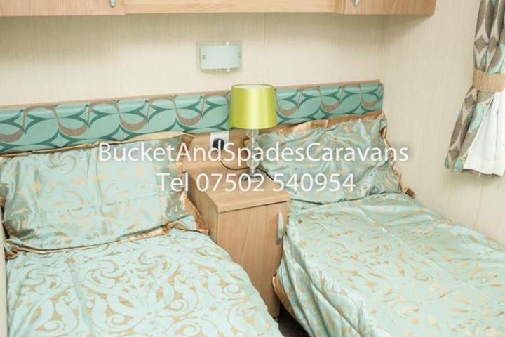 Bucket&spades caravans Blackpool Extérieur photo