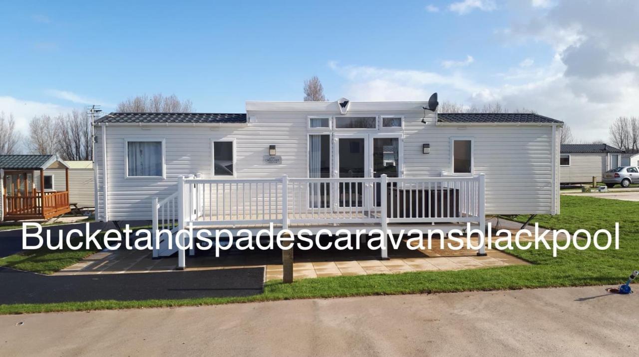 Bucket&spades caravans Blackpool Extérieur photo