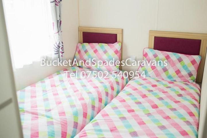 Bucket&spades caravans Blackpool Extérieur photo