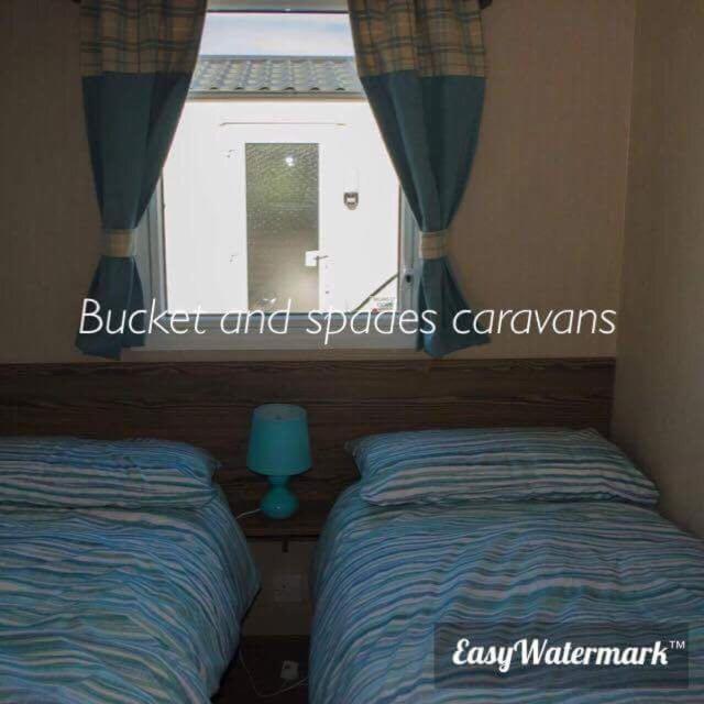 Bucket&spades caravans Blackpool Extérieur photo